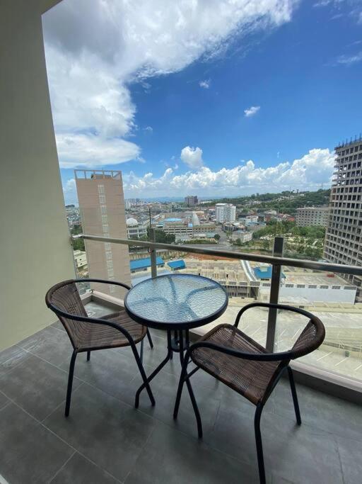 Nagoya Thamrin Apartment High Floor With View מראה חיצוני תמונה