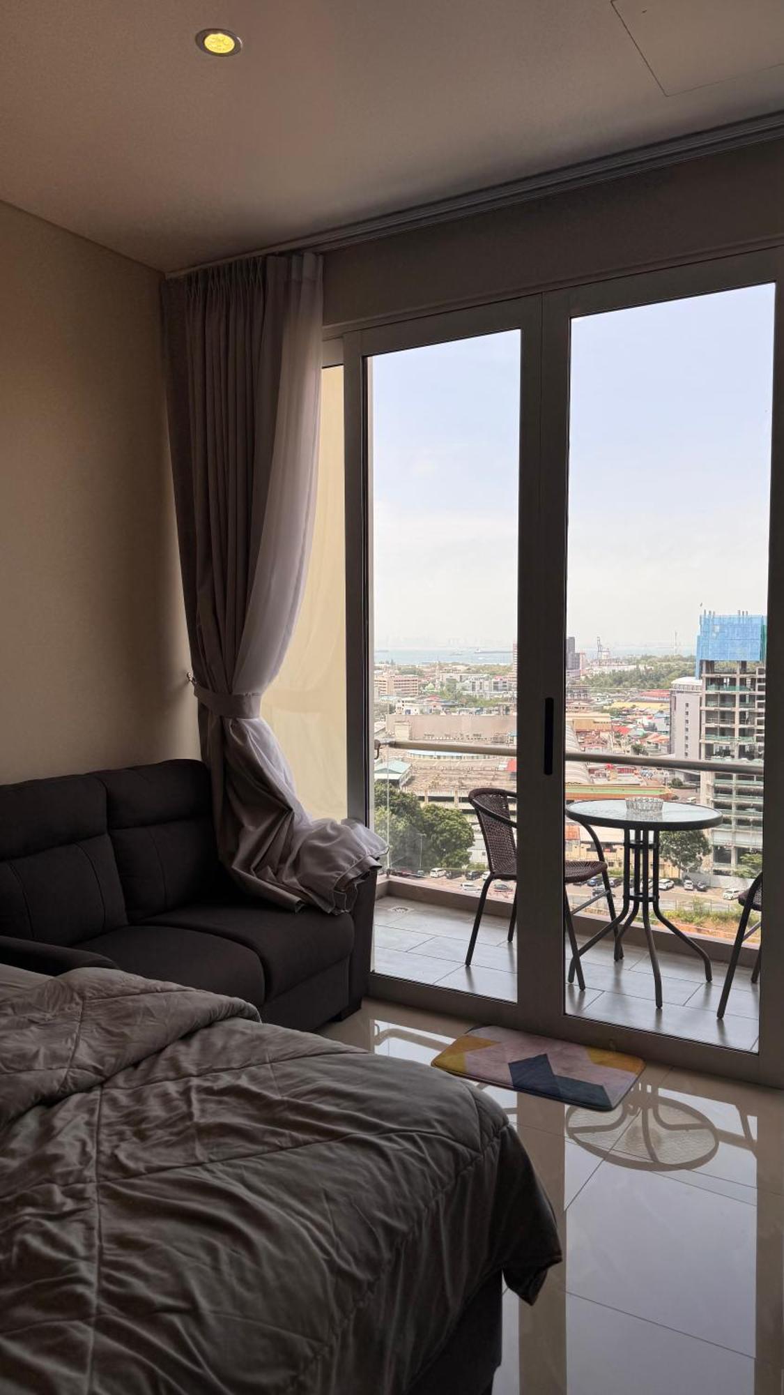 Nagoya Thamrin Apartment High Floor With View מראה חיצוני תמונה